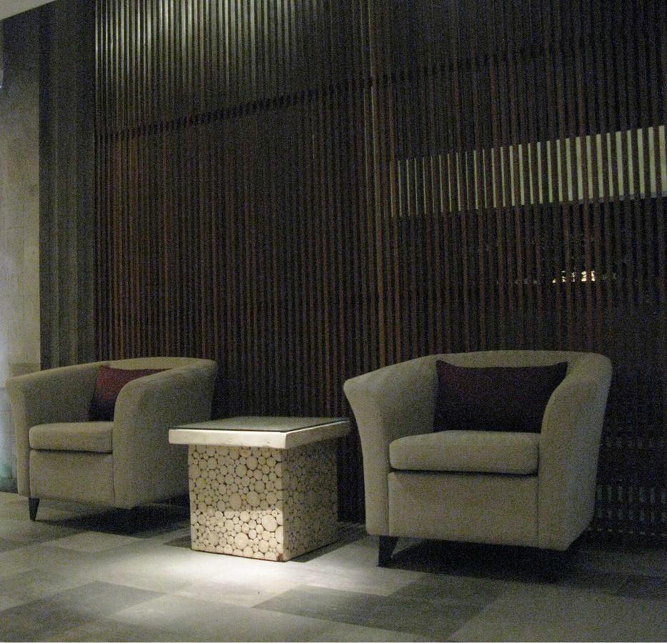 Anshel Hotel Seminyak Exterior photo