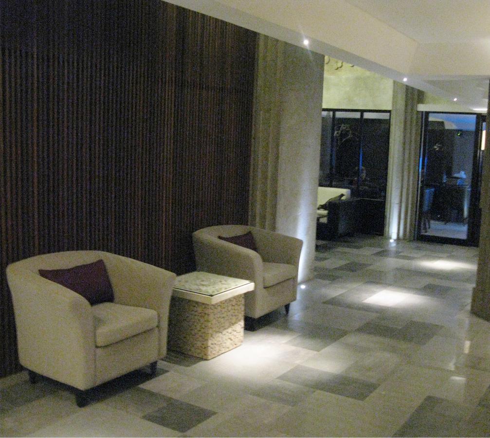 Anshel Hotel Seminyak Exterior photo